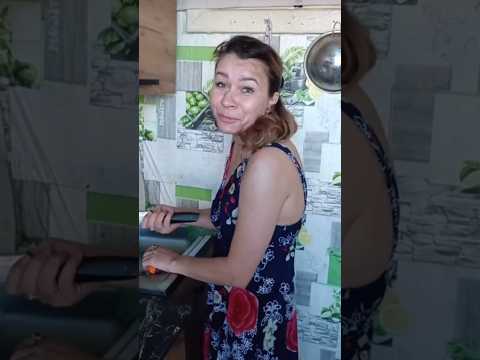 ИРИШКА И ПАША В ПРЕКРАСНОМ НАСТРОЕНИИ ГОТОВЯТ ВКУСНЫЙ ОБЕД! ЛЮБОВЬ ПОБЕДИЛА!