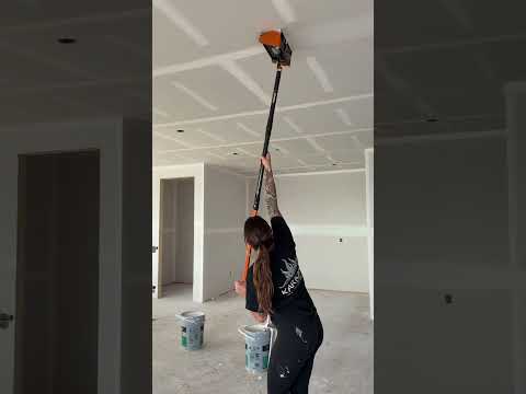 Coating flats with the 12in master drywall flat box! 😁 #drywall #taping #construction #diy