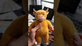 外牛内熊，牛里熊坤，牛来啦！—the bull is here!