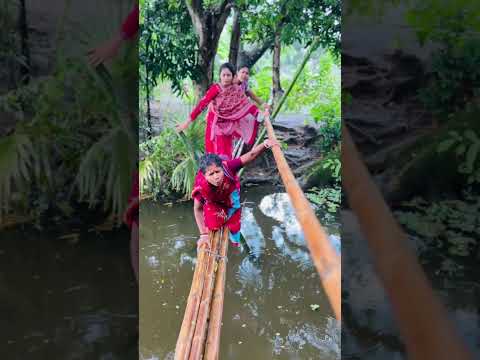 কাকির কোমড় ভেঙে গেলো 😳😂 #funny