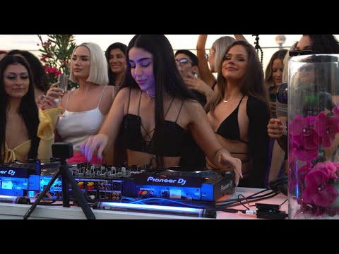 Dana Vicci Gurlz Only Private Live Set @ Hotel X Toronto