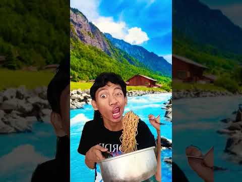 makan mie di sungai indah ๐
