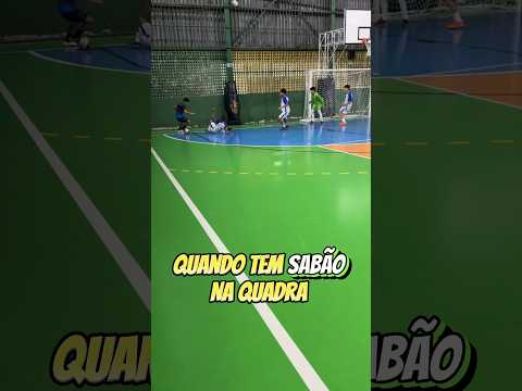 ESCORREGOU OU CARRINHO? 😂 #funk #football #futebol #soccer #fy #soccer
