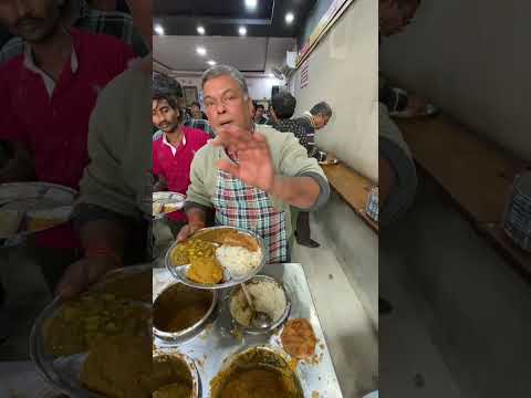 सिर्फ 10/- रूपये में जबरदस्त थाली 🤩 जितना चाहो उतना खाओ 😱#streetfood #vegthali #unlimitedfood #viral