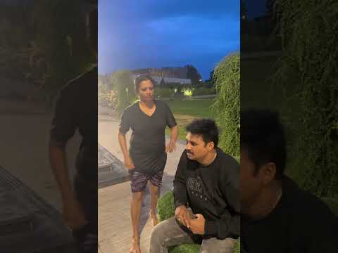 A friend in need is a friend indeed #funnyvideo #funny #viral #fun #funniestvideo