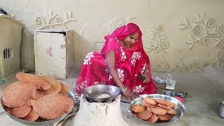 जीतिया मईया को चढ़ाने के लिये बनाया प्रसाद || Mithi kachauri recipe |