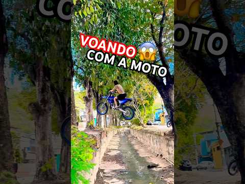 PULANDO RIO COM A MOTO😱. #244 #2tempos #2stroke #yz250fx