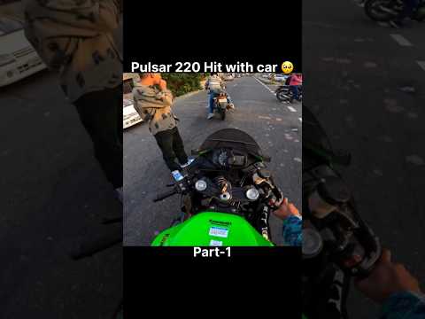 pulsar 220f crash 🙂 #viral #viralvideo #treding #trendingshorts
