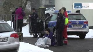 19-Jähriger Asybewerber wütet mit Fleischerbeil in Meinerzhagen.avi