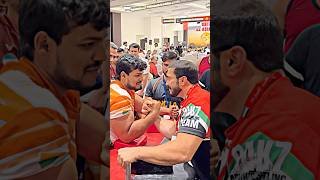Power + smile !! Arm wrestling