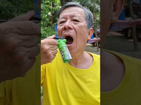 🍬🧯🍭 Thách đấu kẹo xịt trái lựu, bình cứu hỏa, nước hoa 🍬🧴🍭 Muội Vlog 1146 #shorts