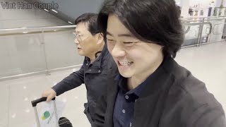 Mình đưa cha ra sân bay đi du lịch ở Georgia, cha có chuyến đi vui
