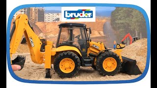 Mighty Digger in Action! | JCB 5CX Eco Backhoe Loader by Bruder Toys (item no. 02454)