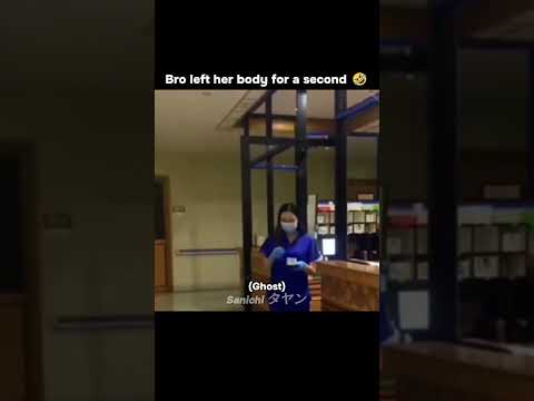 Bro left her body for a second 🤣