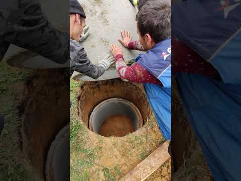 Котлован, кидаем ЖБИ кольца
