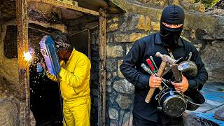 My Stone Cabin Got Robbed! Tools Stolen Under a Boulder | Primitive Survival Story