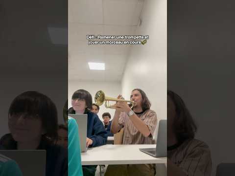 Qui a reconnu le morceau ? 🤣 . . . . . #humour #prank #ecole #musique #trompette