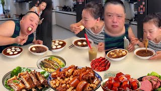 小氣老公吃光我兩顆雞蛋，我吃光他八個，讓他再也不敢偷吃【胖嫂美食】