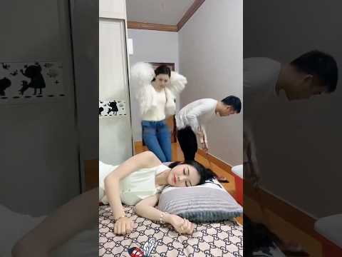 Hiểu lầm chị ơi #haihuoc #giaitri #shorts