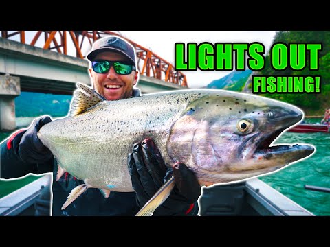 We Fished The Most Crowded Fishery In The World! (Spring Chinook Salmon Fishing)