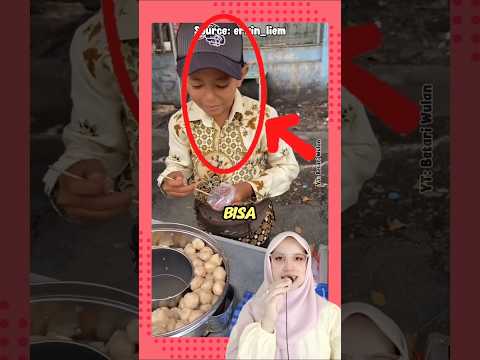 Dikira masih bocil padahal penjual pentol ini sudah bapak-bapak‎