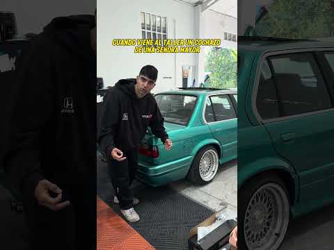 Cuando va la señora mayor al taller y le intenta comprar el coche todo dios 🚗😂