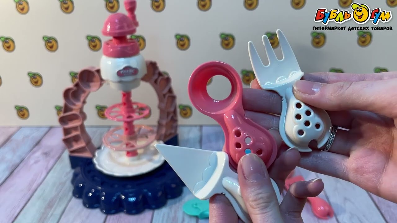 Набор для лепки Lanson Toys Десертная посыпка 10цв 28предметов с 3лет - видео Набор для лепки Lanson Toys Десертная посыпка 10цв 28предметов с 3лет - видео