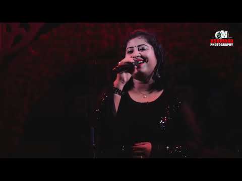 এ মন আমার ডানা মেলে | Romantic Bengali Song | A Mon Amar Dana Mele | Mampi Live Singing