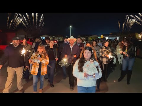 MADRINA DE LEVANTAMIENTO DEL NIÑITO DIOS DE CECI MI HERMANA!