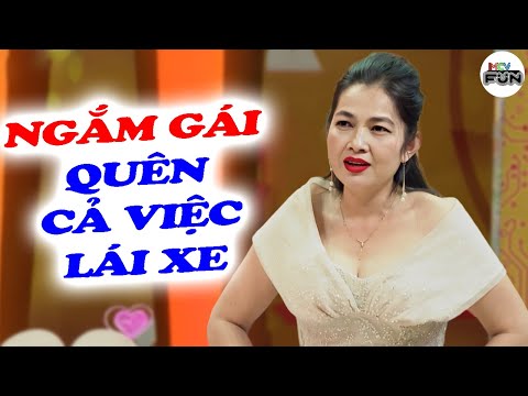 Vợ Bức Xúc Chồng Quá Mê Gái Đang Chạy Xe Trên Đường Còn Cố LIẾC Xuýt Chút Nữa Là Bị Ngã Xe