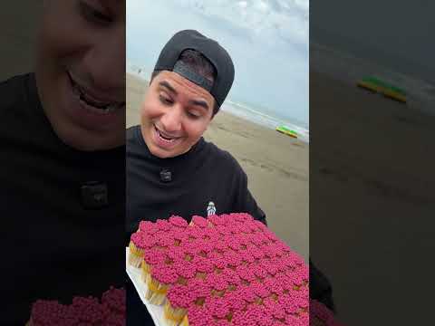 تخم شتر مرغ با کبریت پختیم!🤯🥚