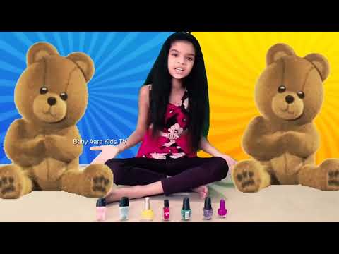 Pretend play and learn colors with colored nail polish Art