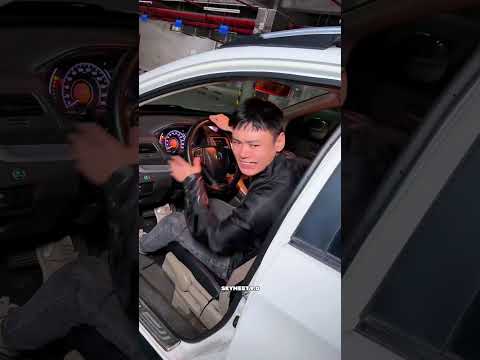 लड़कियों को क्यों पकड़ रहा है 😱 #shorts #shortvideo #shortsfeed