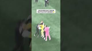 Luis Suárez appeared to spit on a Seattle staff member 😱 #luissuarez #soccer #intermiami #spit
