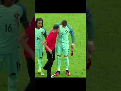 Ronaldo Respect Kids Moments 😍