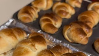 How to bake fluffy croissants