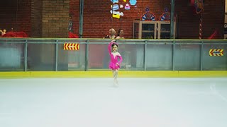 Shirel juara 1 Ice skating se Asia
