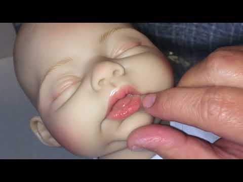 Paradise Galleries Hello World Reborn Baby Doll Unboxing