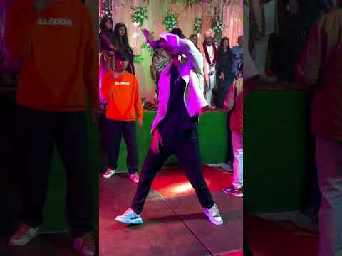 #blueeyes #dance #weddibgdance #dancecraze #sobbystyle #love #danceloverboys #dancetrend #dancer
