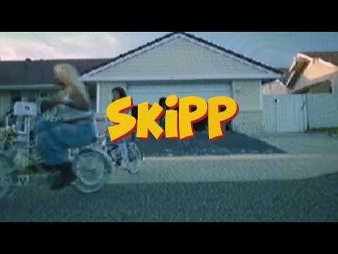 SKIPP - DOECHII LYRIC VIDEO