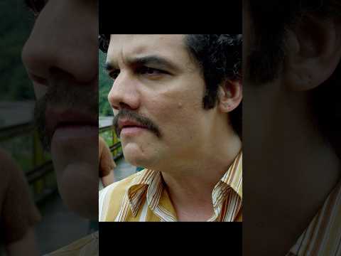 Esta serie se llama:Narcos S01E01 #shorts