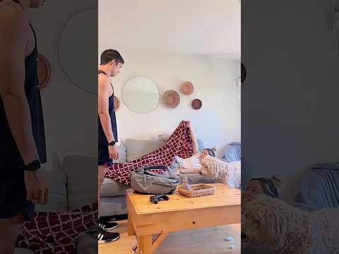 When I opened my quilt 🤣🤣🤣 #funny #funnyprank #youtube #couple #boyfriend #girlfriend #fun