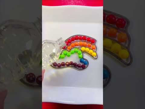 🌈 #satisfyingvideo #skittles #rainbow #clouds