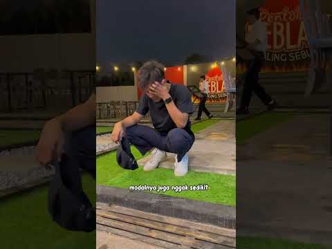 DETIK-DETIK PENTOLAN SEBLAK TUTUP