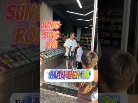 Cậu bé làm hỏng đồ chơi của bạn - Bà mẹ khó tính nổi máu điên #Shorts