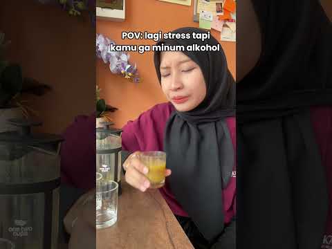 Minum jamu Tjap Nyonya Kaya stress dan beban auto hilang #tjapnyonyakaya #shorts #jamu