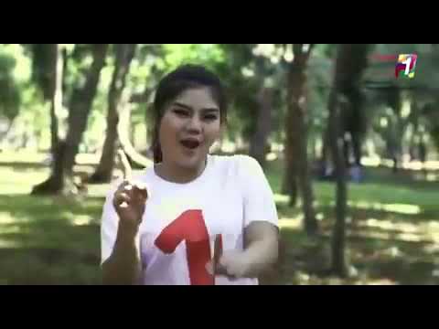 ROSA MELDIANTI NYANYI LAGU NOMOR SATU 1 BIDADARI JOKOWI