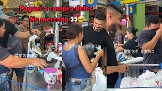 Pagando a Compra de Desconhecidos no mercado e isso aconteceu