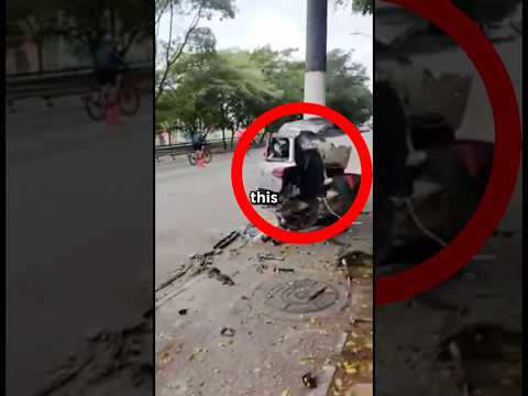 Golf GTI Splits in Two After Crash