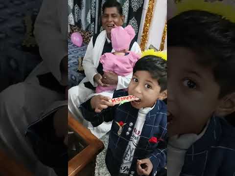 Baby Mere Birthday pe🤩🤩#trending #ytshorts #shorts @Divisha